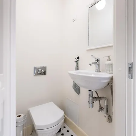 דירה 2-story Loft, Large Terrace, Next To Old Town *