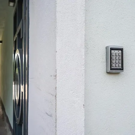 2-story Loft, Large Terrace, Next To Old Town Apartment