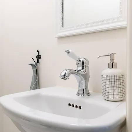 2-story Loft, Large Terrace, Next To Old Town Apartment