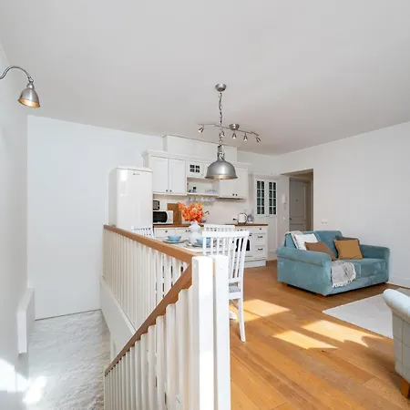 2-story Loft, Large Terrace, Next To Old Town Апартаменти *