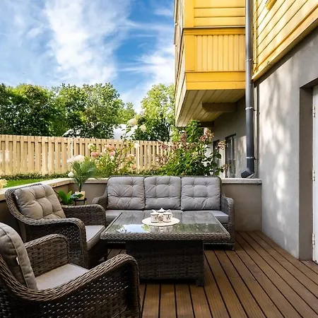 Apartment 2-story Loft, Large Terrace, Next To Old Town *