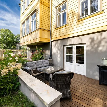 2-story Loft, Large Terrace, Next To Old Town Appartement *