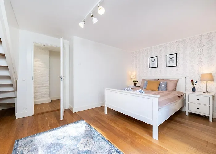 2-story Loft, Large Terrace, Next To Old Town 公寓