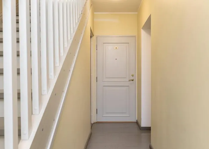 2-story Loft, Large Terrace, Next To Old Town