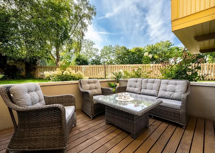 2-story Loft, Large Terrace, Next To Old Town