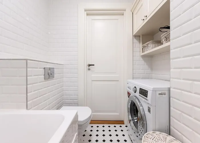 2-story Loft, Large Terrace, Next To Old Town Apartman