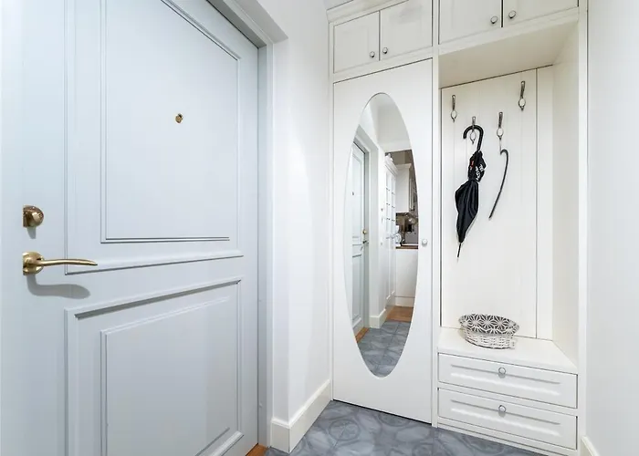 2-story Loft, Large Terrace, Next To Old Town Apartament *